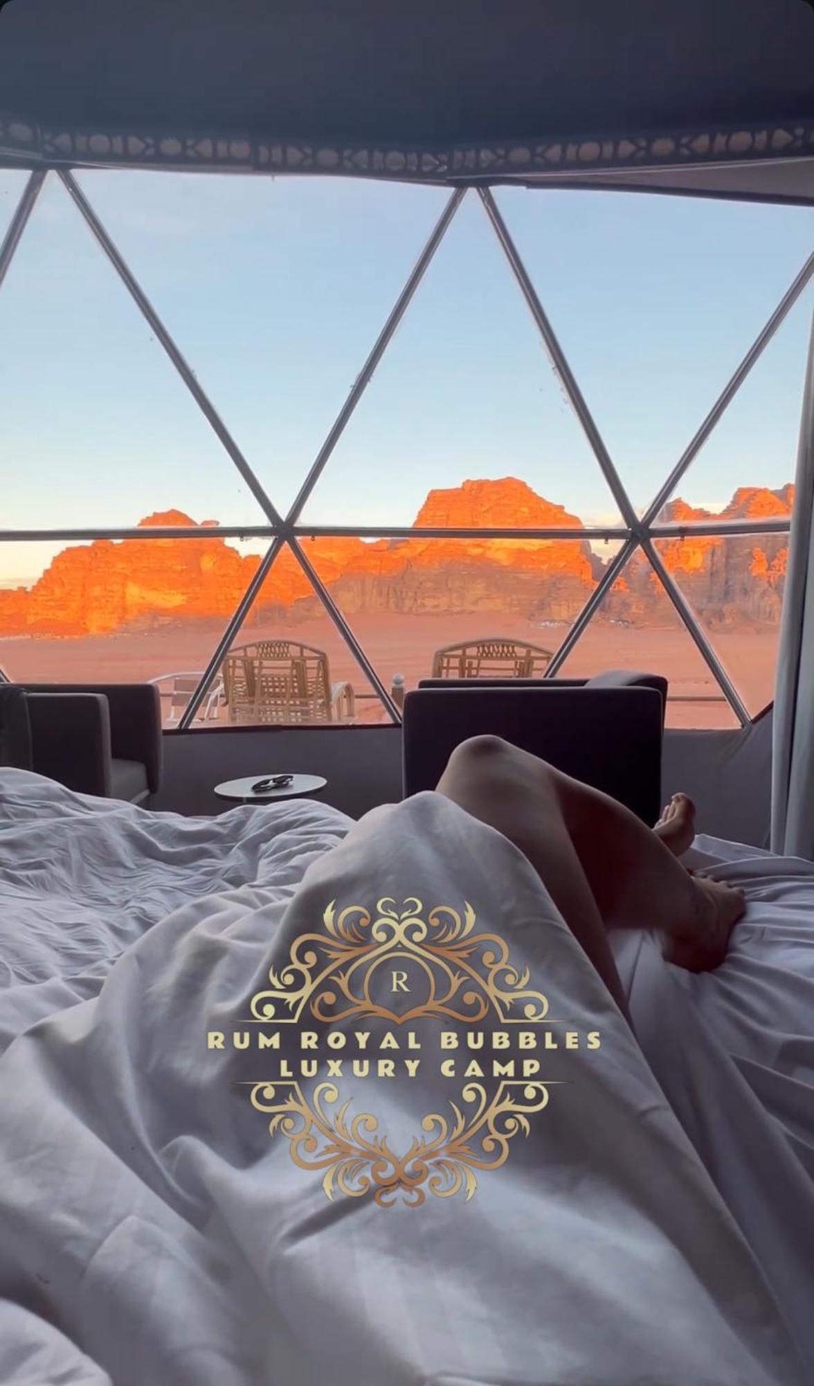 Appartement Rum Royal Bubbles Luxury Camp à Wadi Rum Extérieur photo